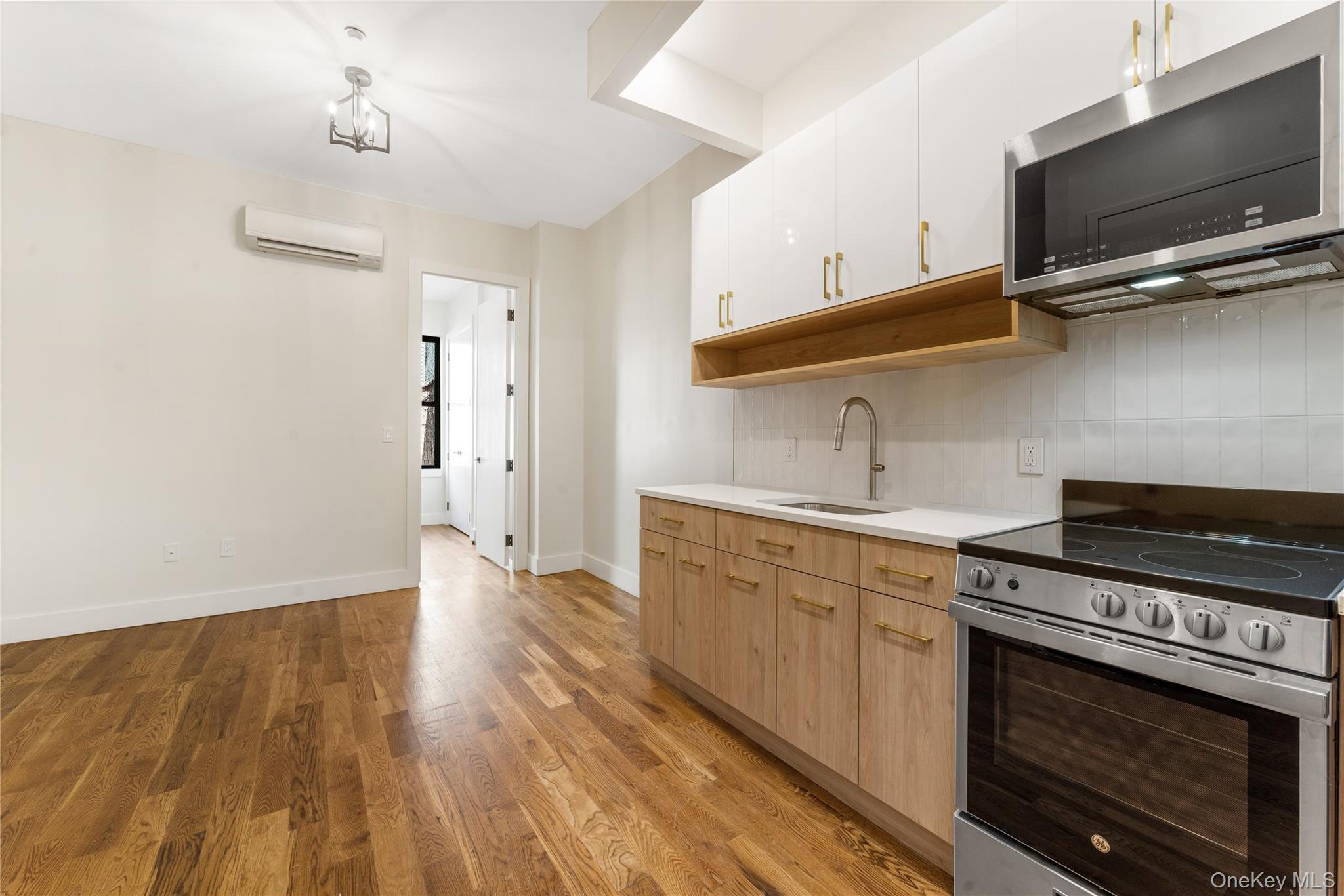 42 Driggs Avenue – For Sale photo 3
