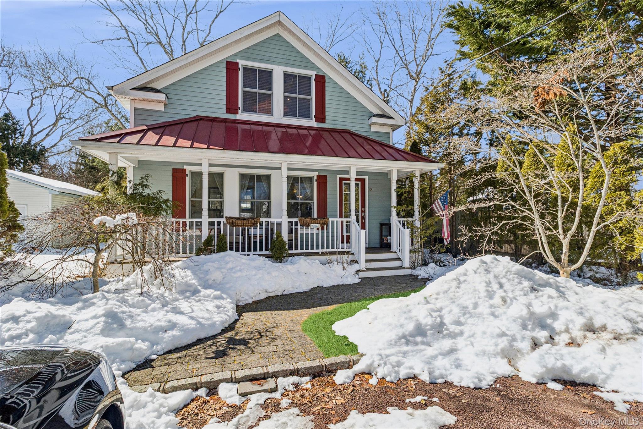 38 Baycrest Avenue – For Rent