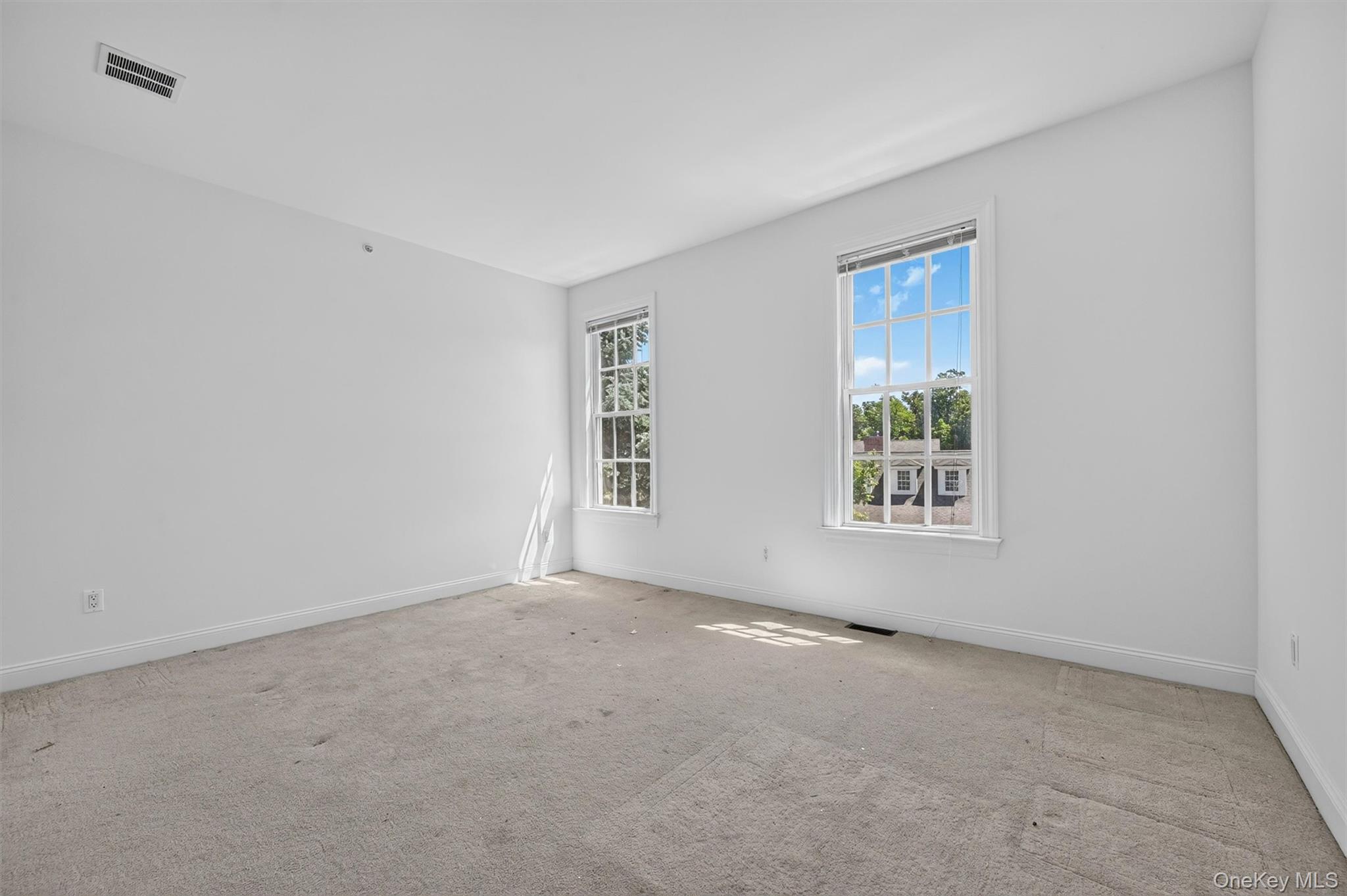 50 Cropsey Street – For Sale photo 31