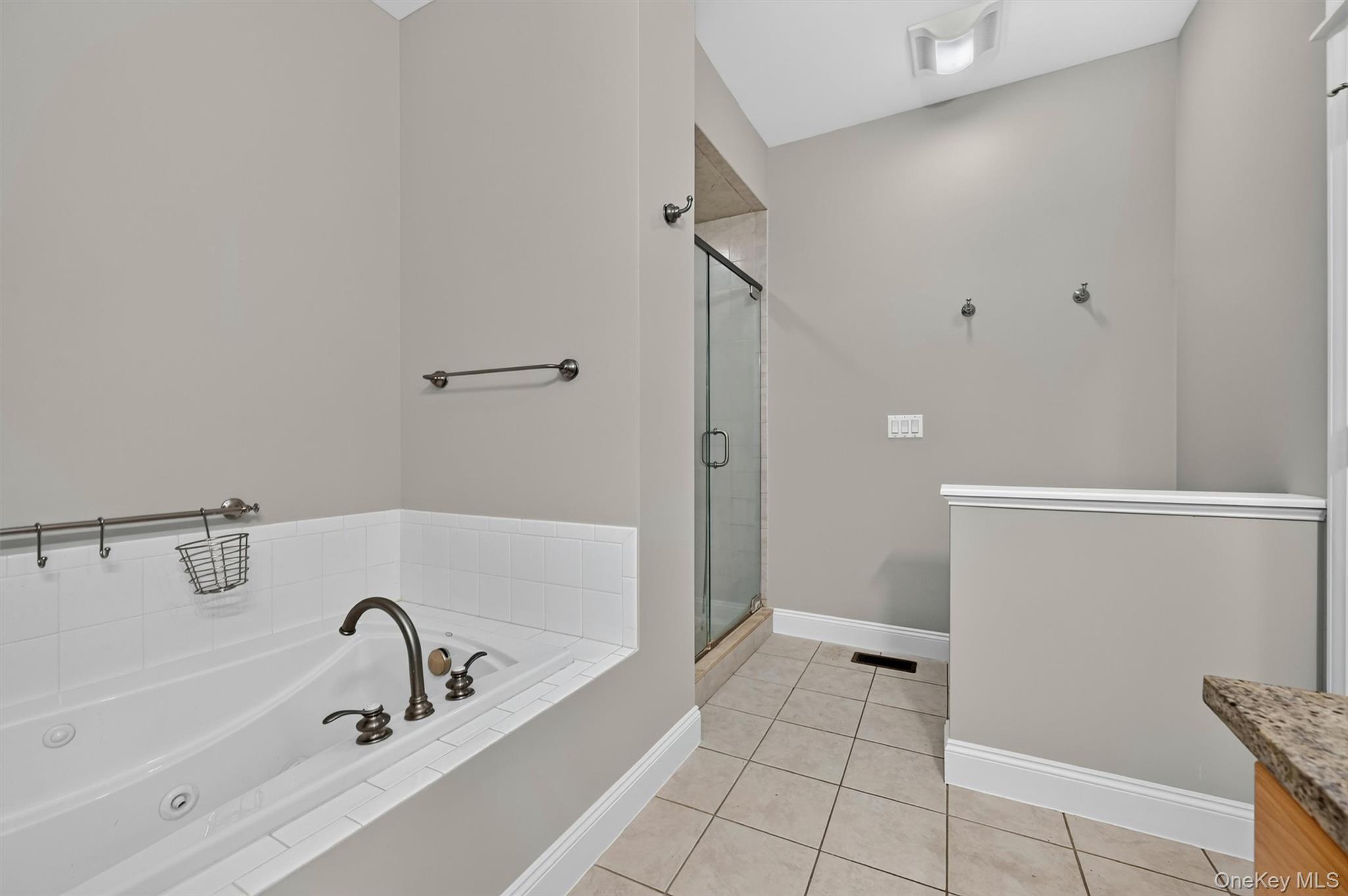 50 Cropsey Street – For Sale photo 25