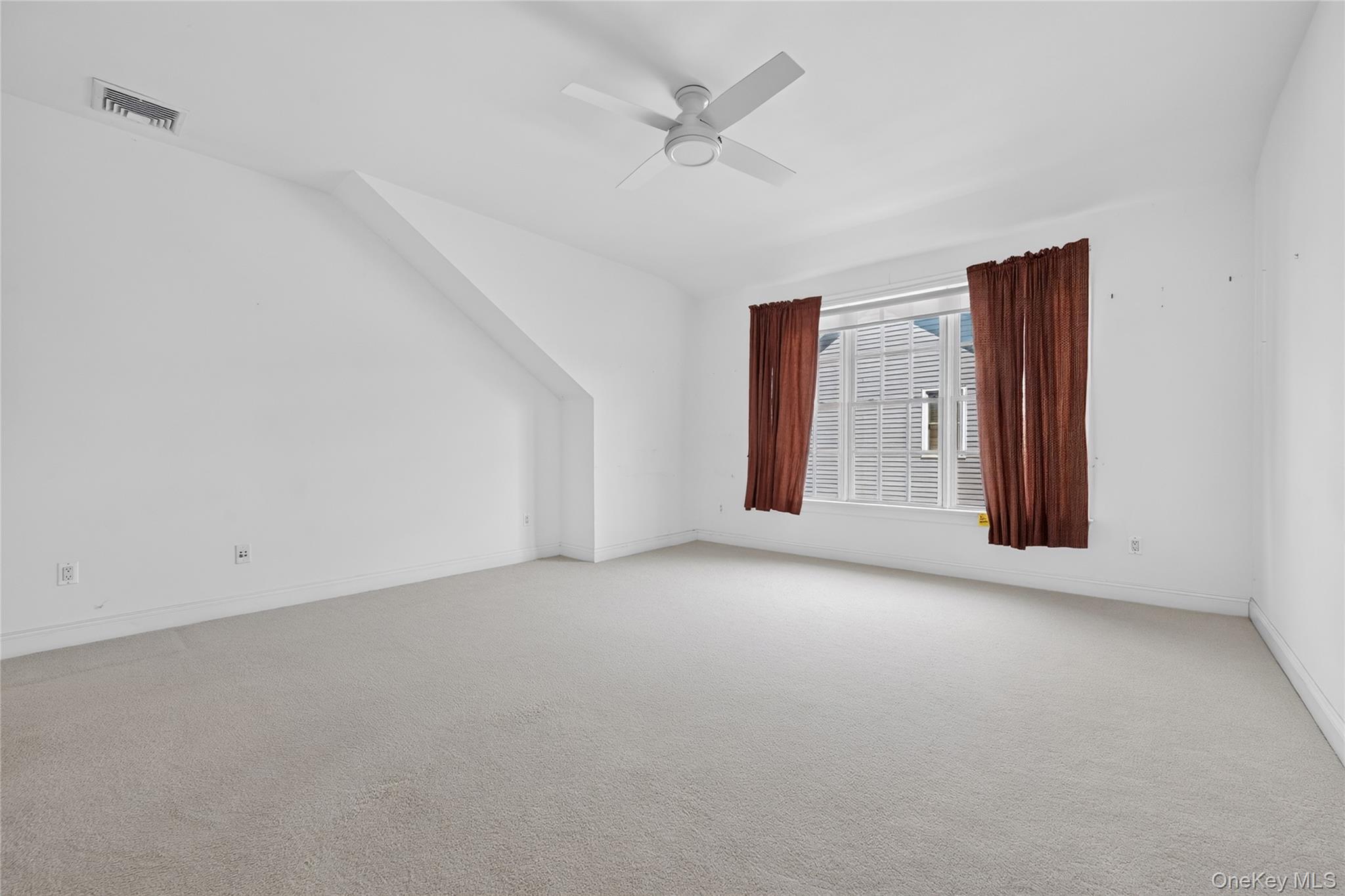 50 Cropsey Street – For Sale photo 36