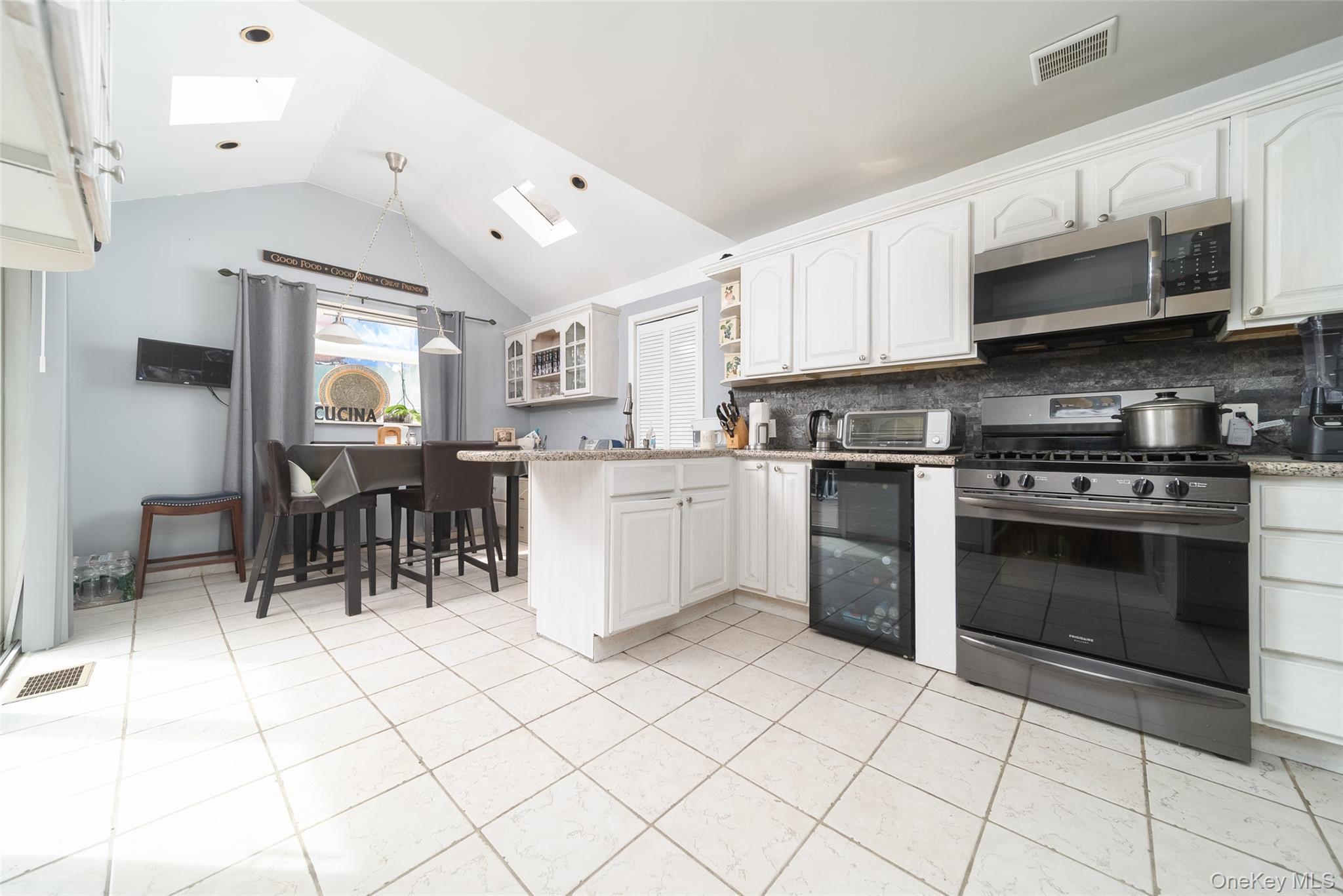 86-34 Francis Lewis Boulevard – For Sale photo 11
