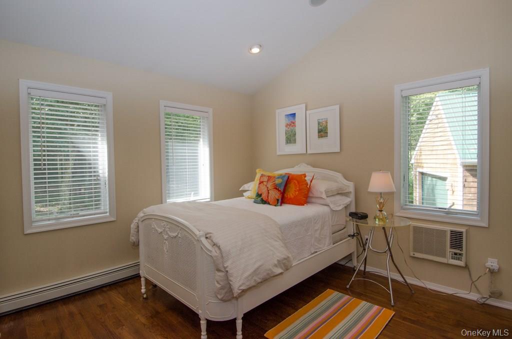 21 Marko Drive – For Sale photo 18