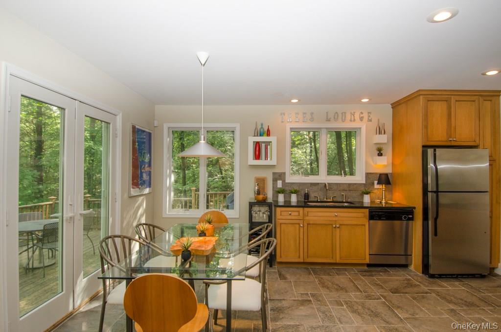 21 Marko Drive – For Sale photo 6