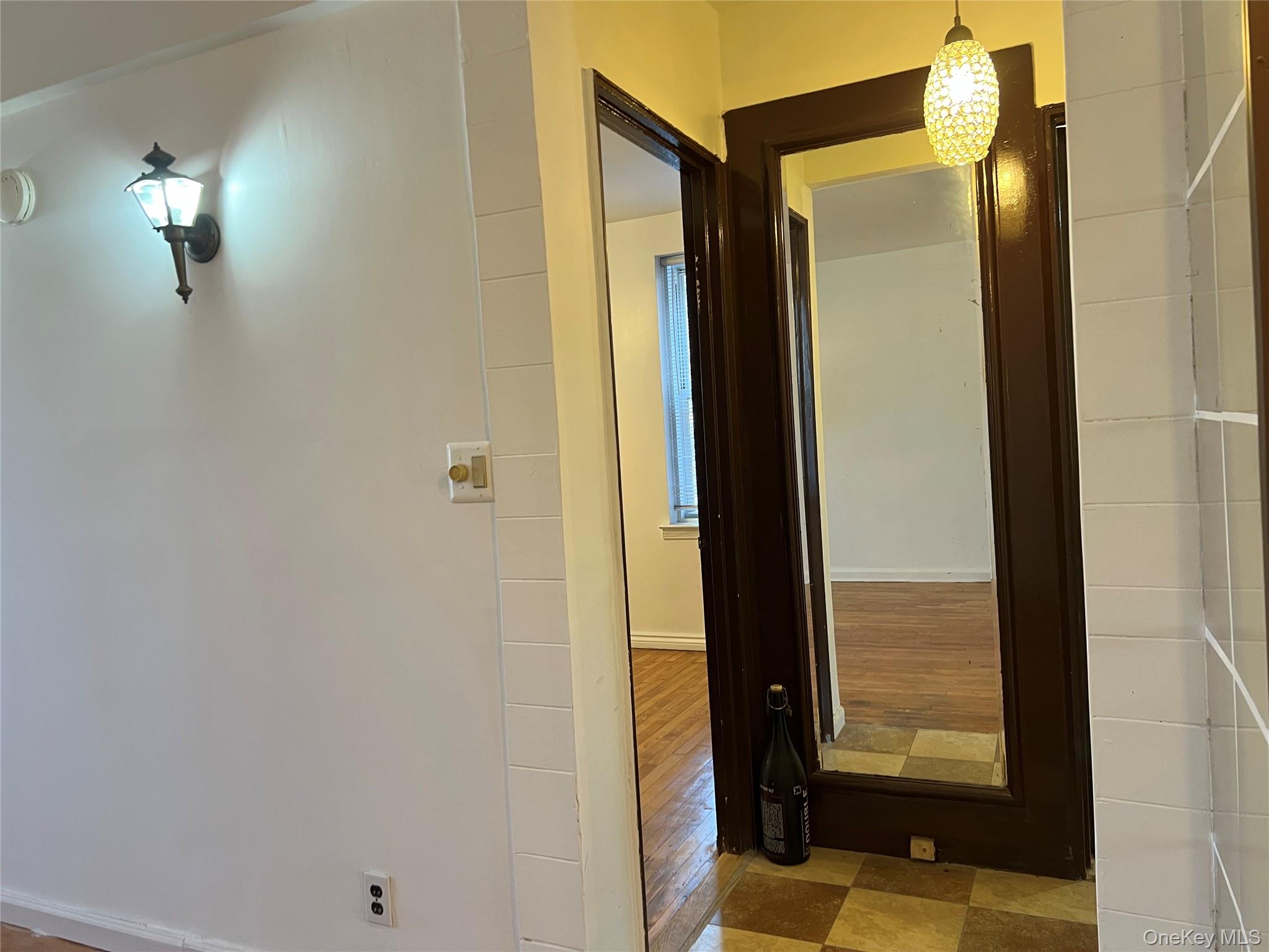 39-20 52nd Avenue, Unit 2G photo 4