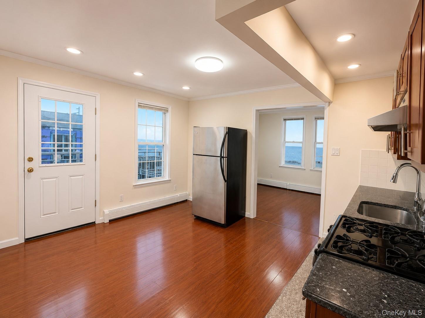 4300 Atlantic Avenue, Unit P8 photo 2