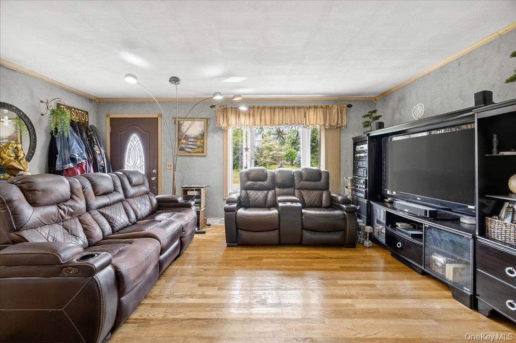 11 Merriewold Lane N – For Sale photo 7