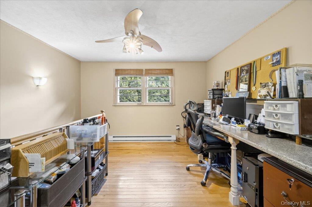 11 Merriewold Lane N – For Sale photo 23