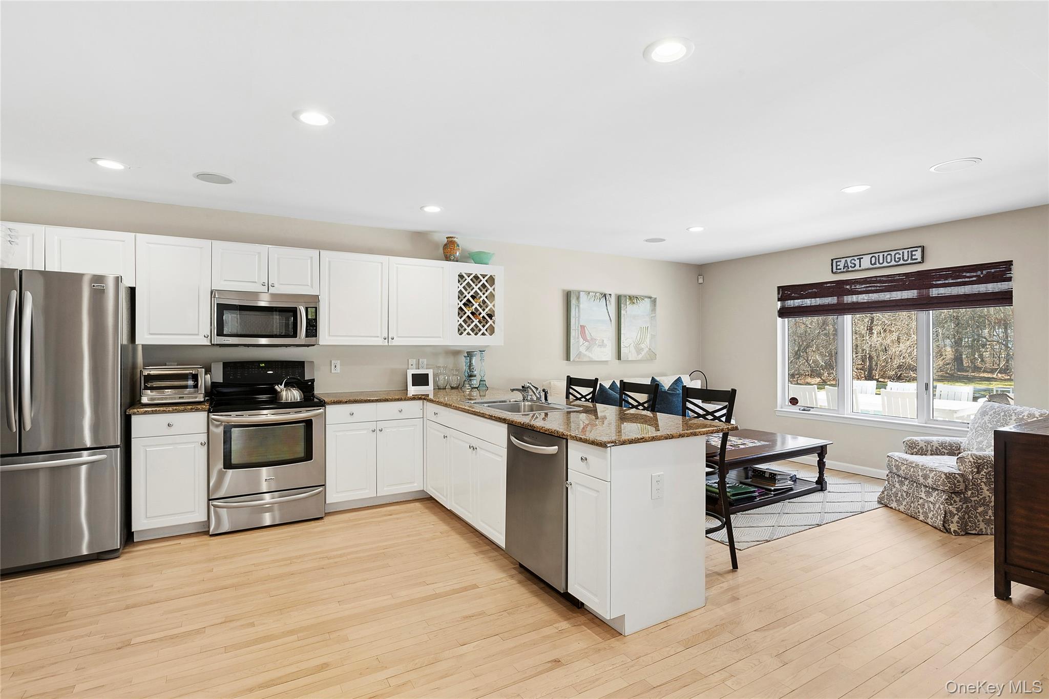 4 Polo Grounds Lane – For Sale photo 2