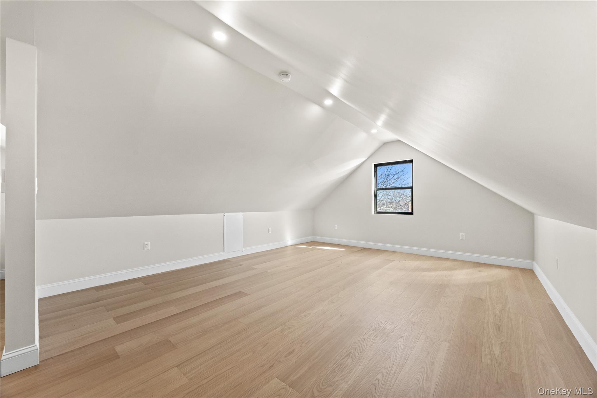 75-31 175th Street – For Sale photo 32
