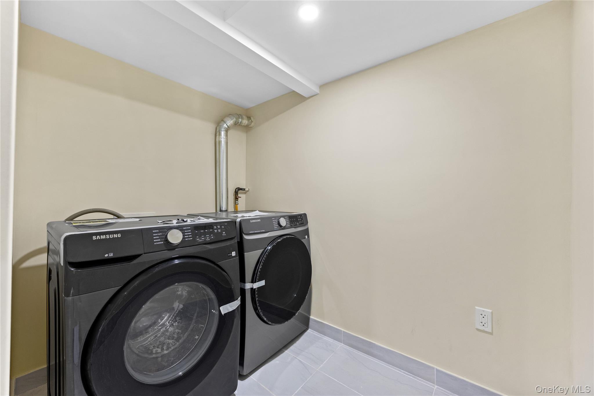 75-31 175th Street – For Sale photo 37