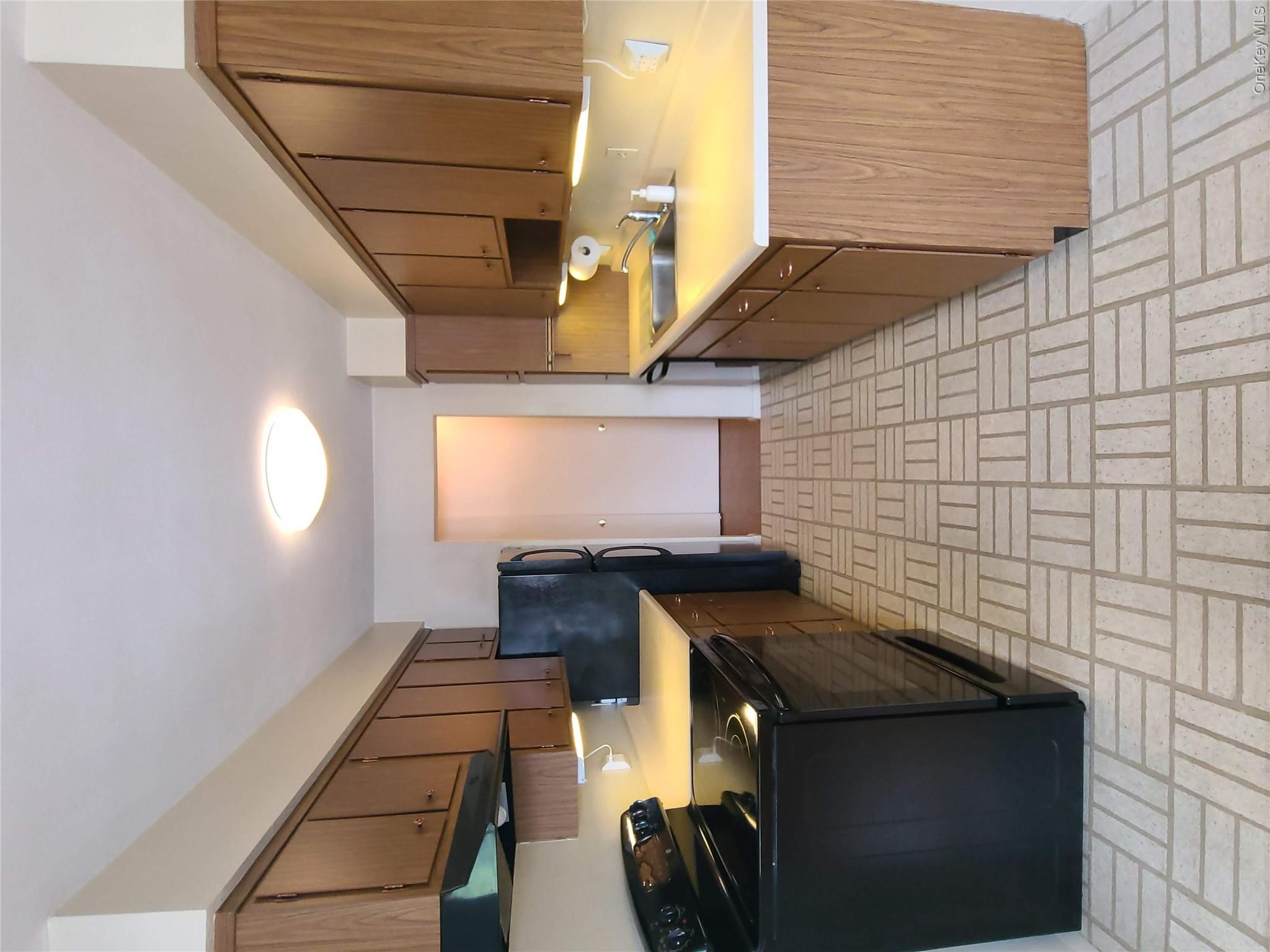 10 Oakwood Terrace, Unit 87 photo 21
