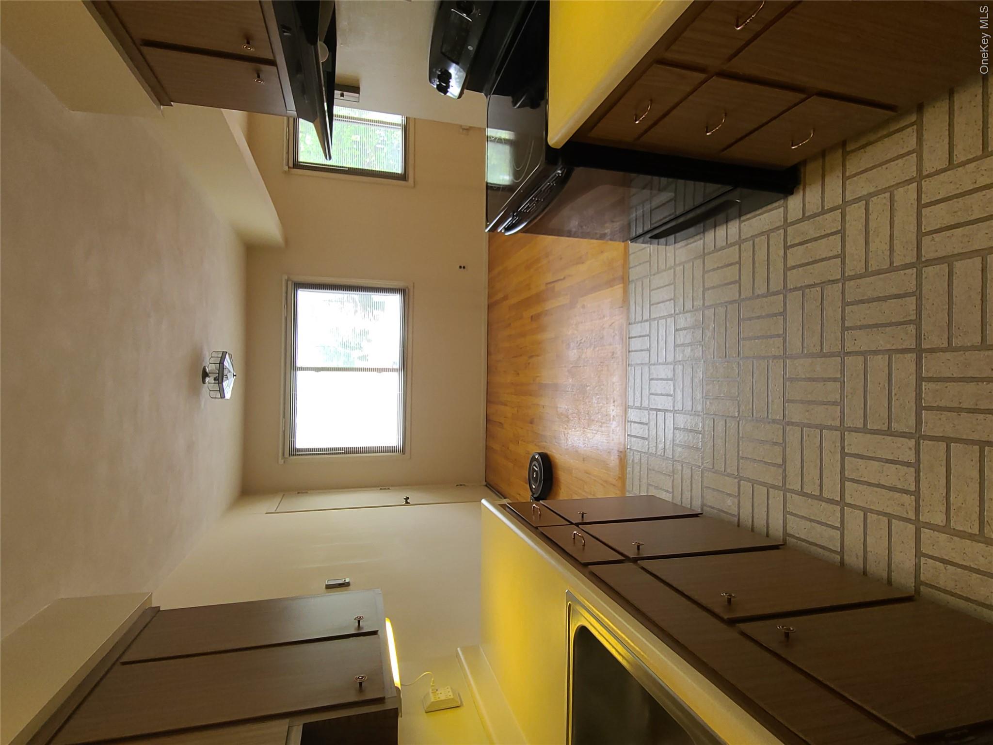 10 Oakwood Terrace, Unit 87 photo 19