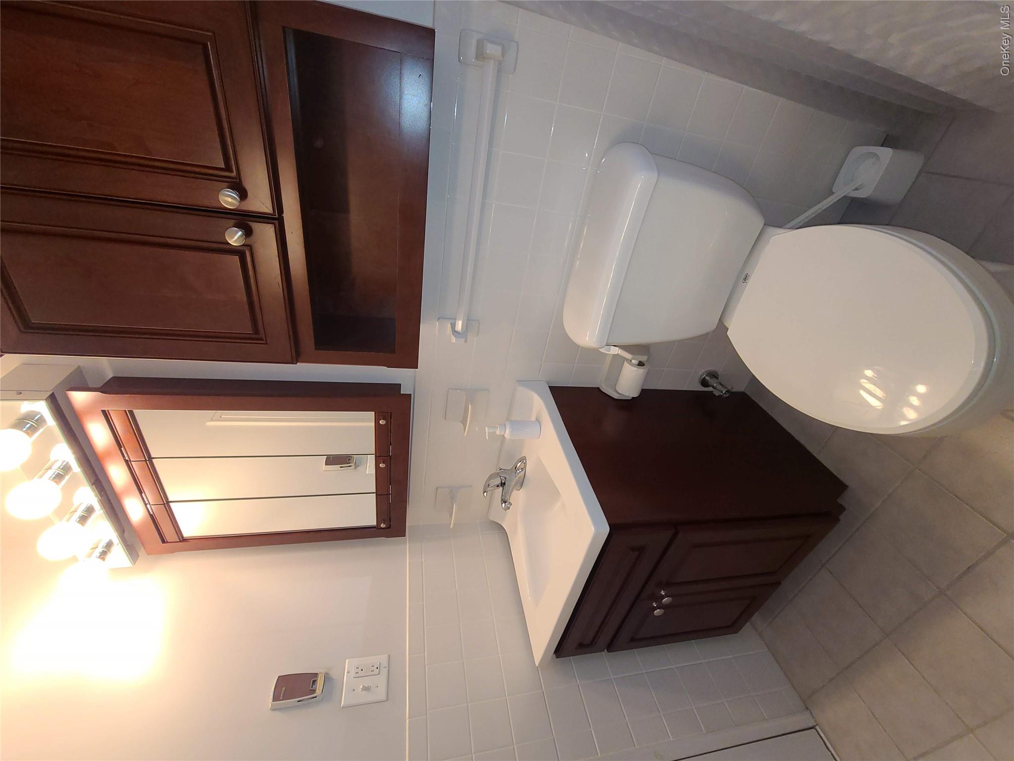 10 Oakwood Terrace, Unit 87 photo 23