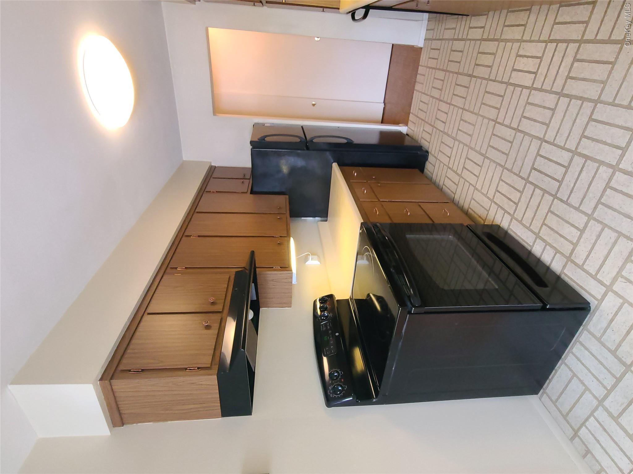 10 Oakwood Terrace, Unit 87 photo 20