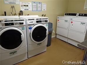 10 Oakwood Terrace, Unit 87 photo 4