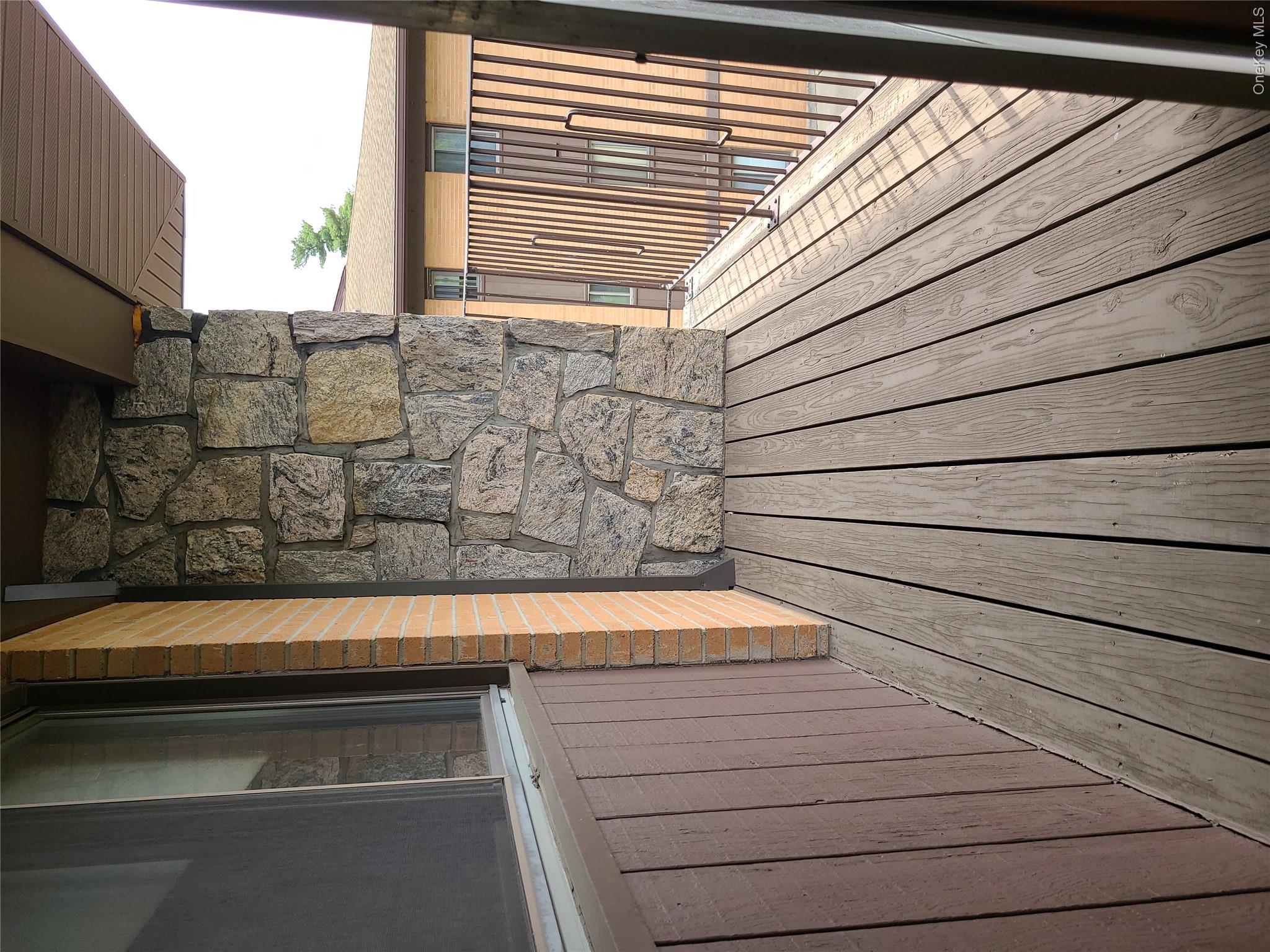 10 Oakwood Terrace, Unit 87 photo 18