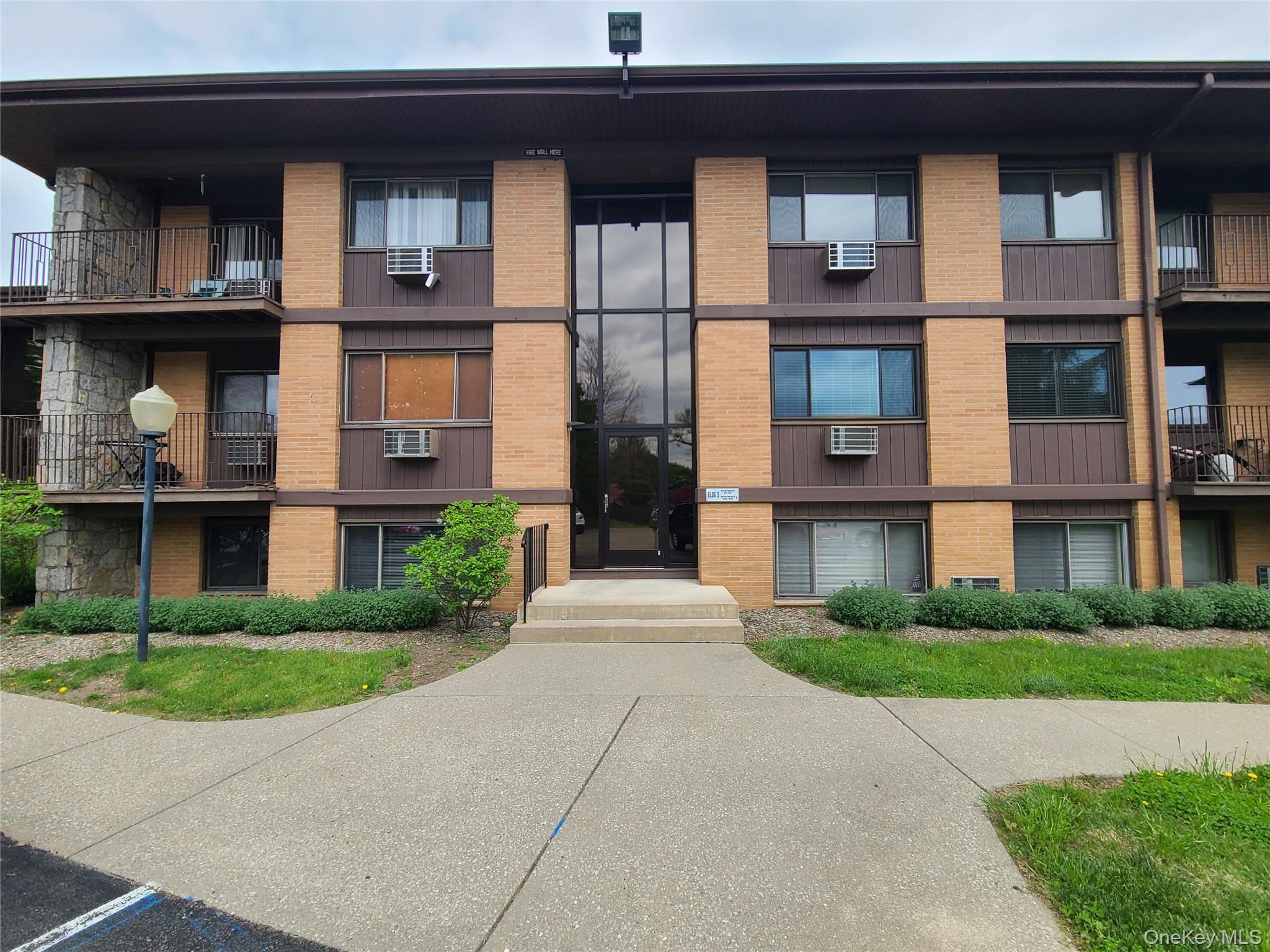 10 Oakwood Terrace, Unit 87