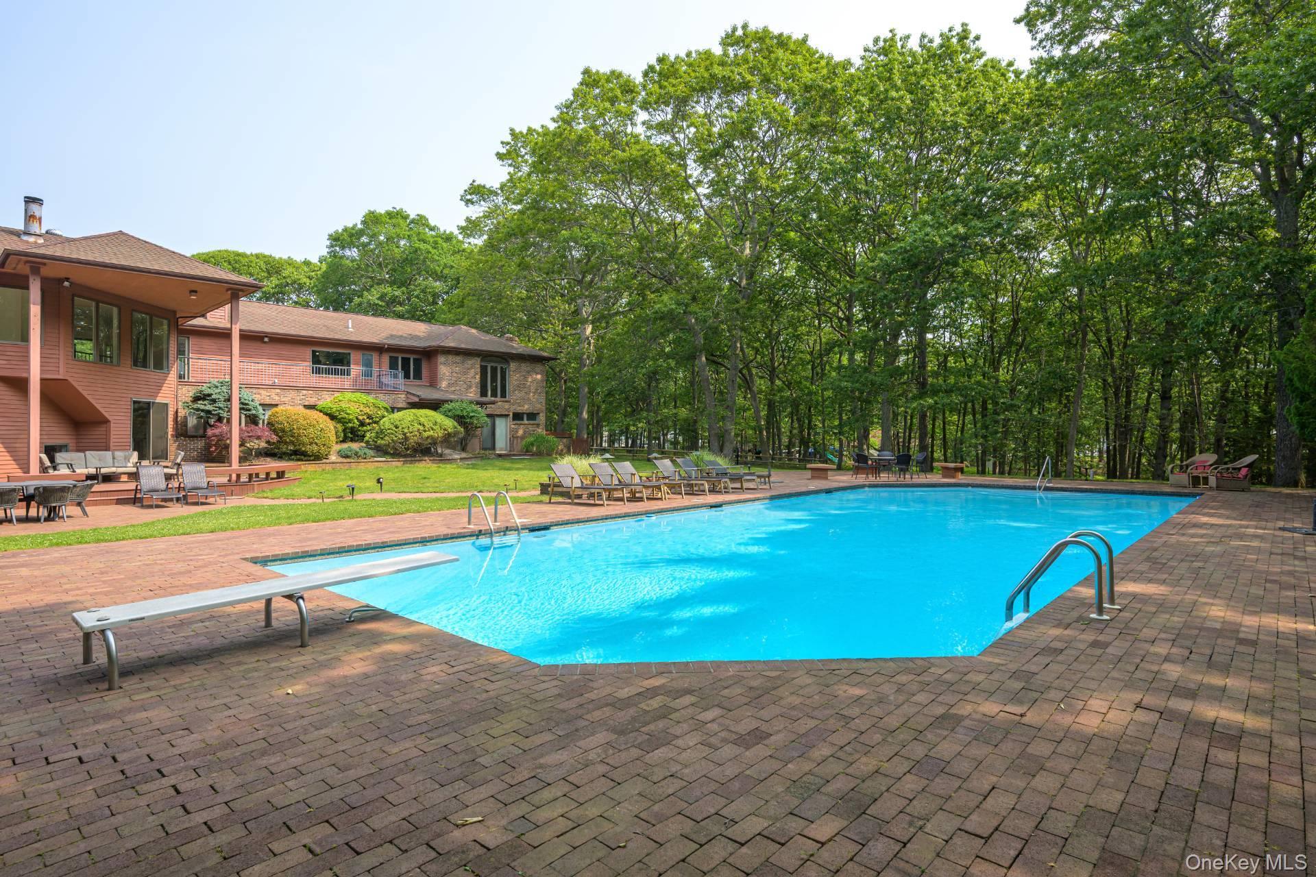 27 Realnautic Court – For Sale photo 6