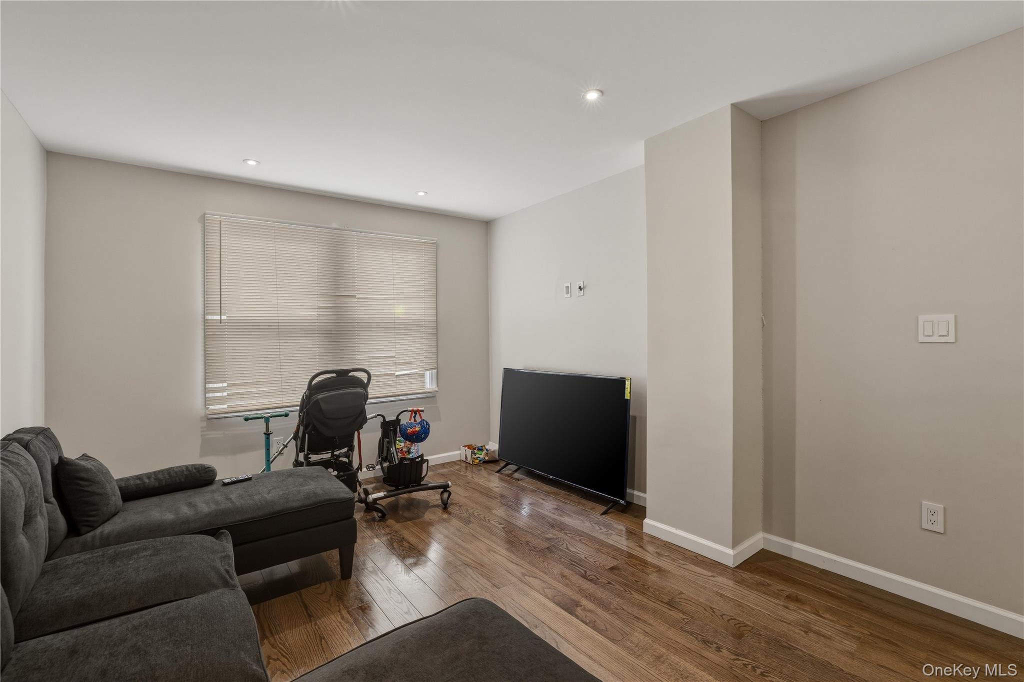 150 N Delaware Avenue – For Sale photo 27