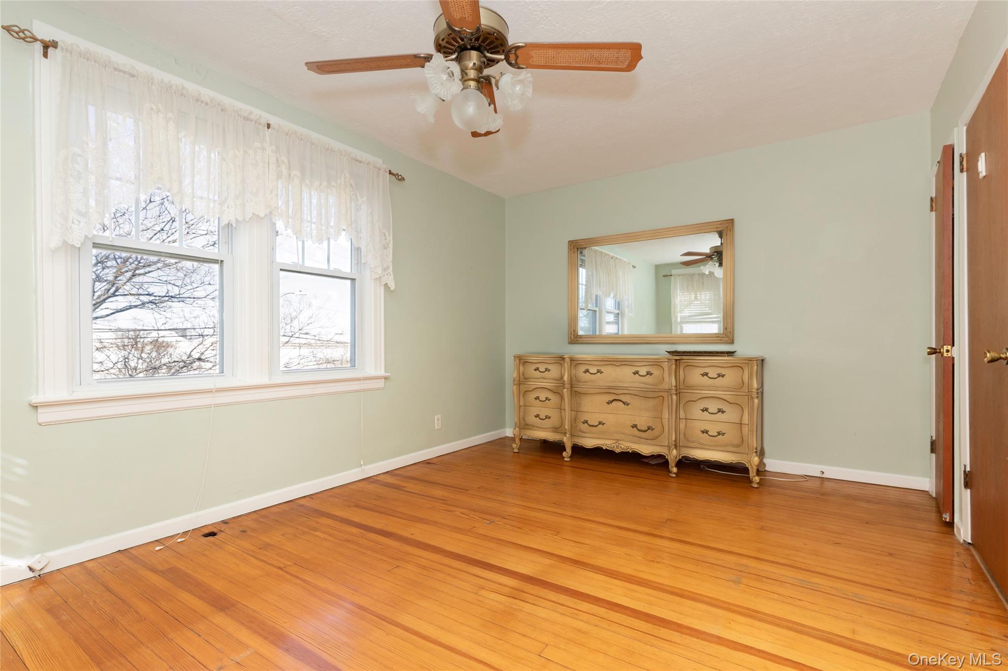 100 Marine Street – For Sale photo 20