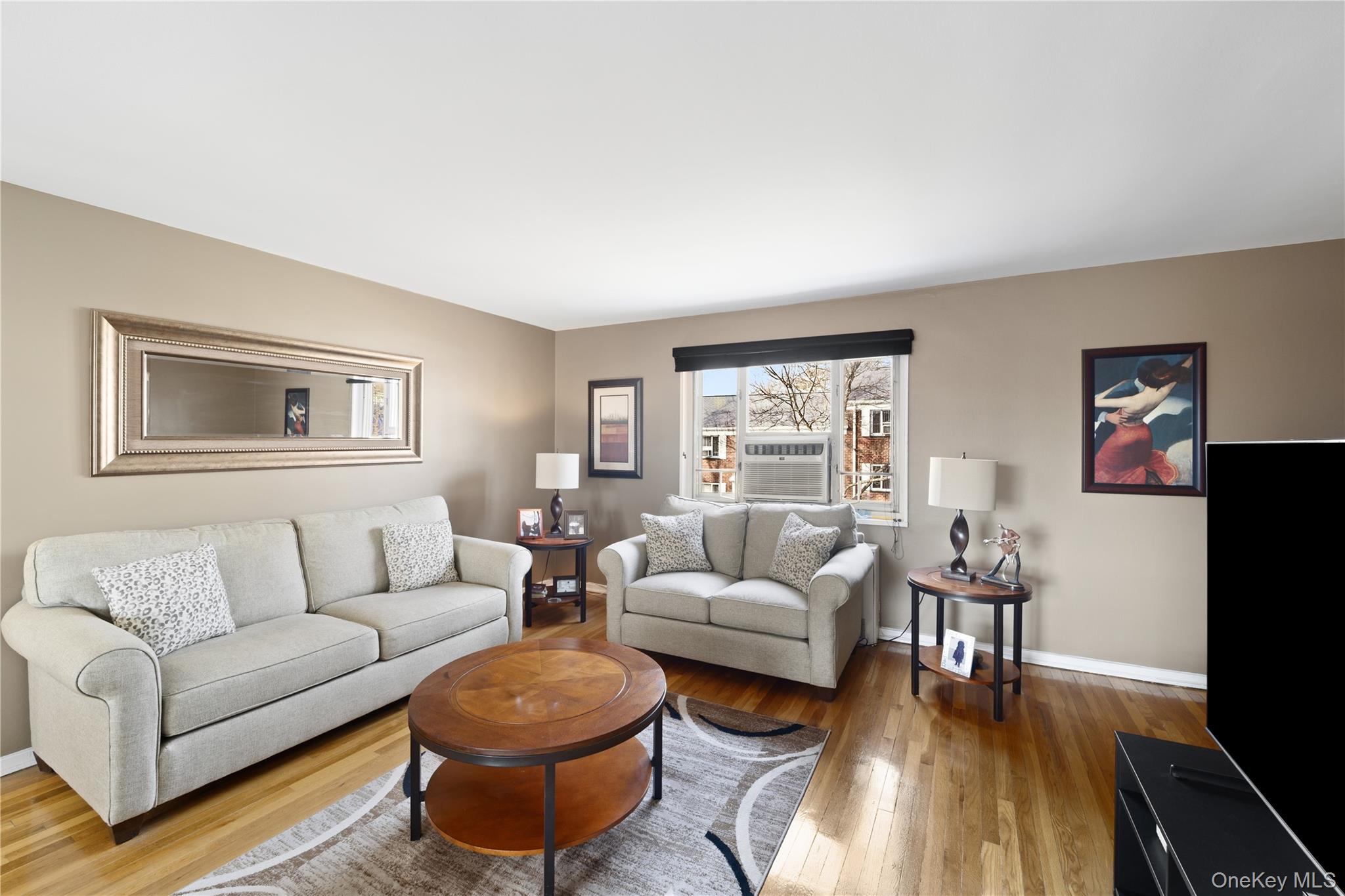 226-10 Manor Road, Unit Upper photo 7