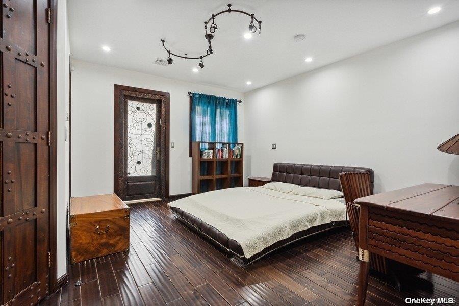 959 S End Road – For Sale photo 27