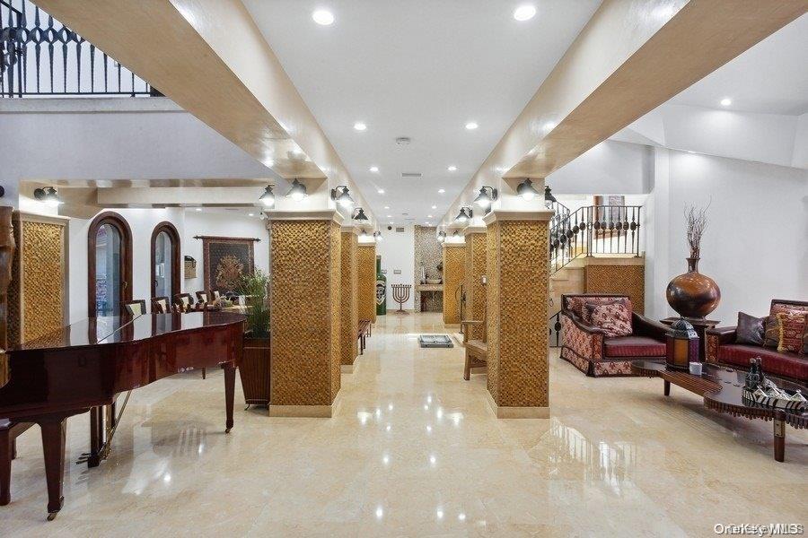 959 S End Road – For Sale photo 14