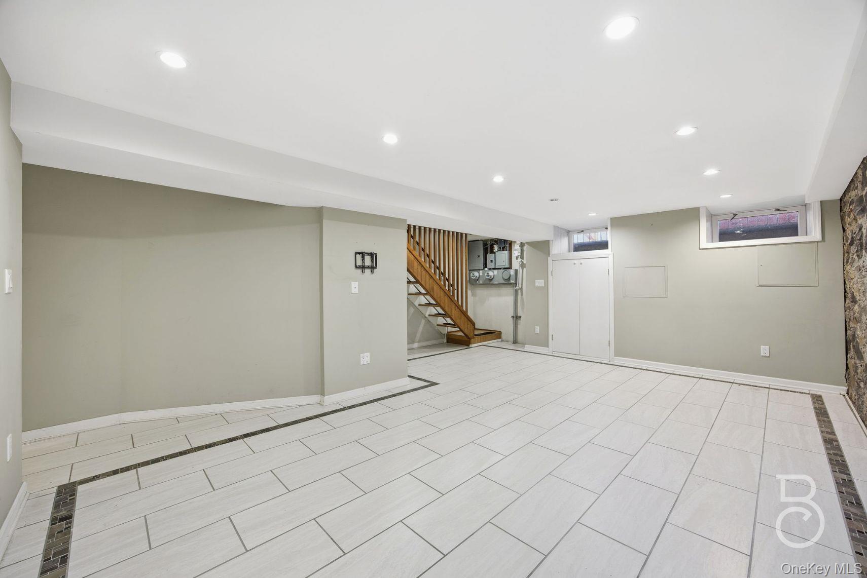 31-73 41st Street – For Sale photo 19