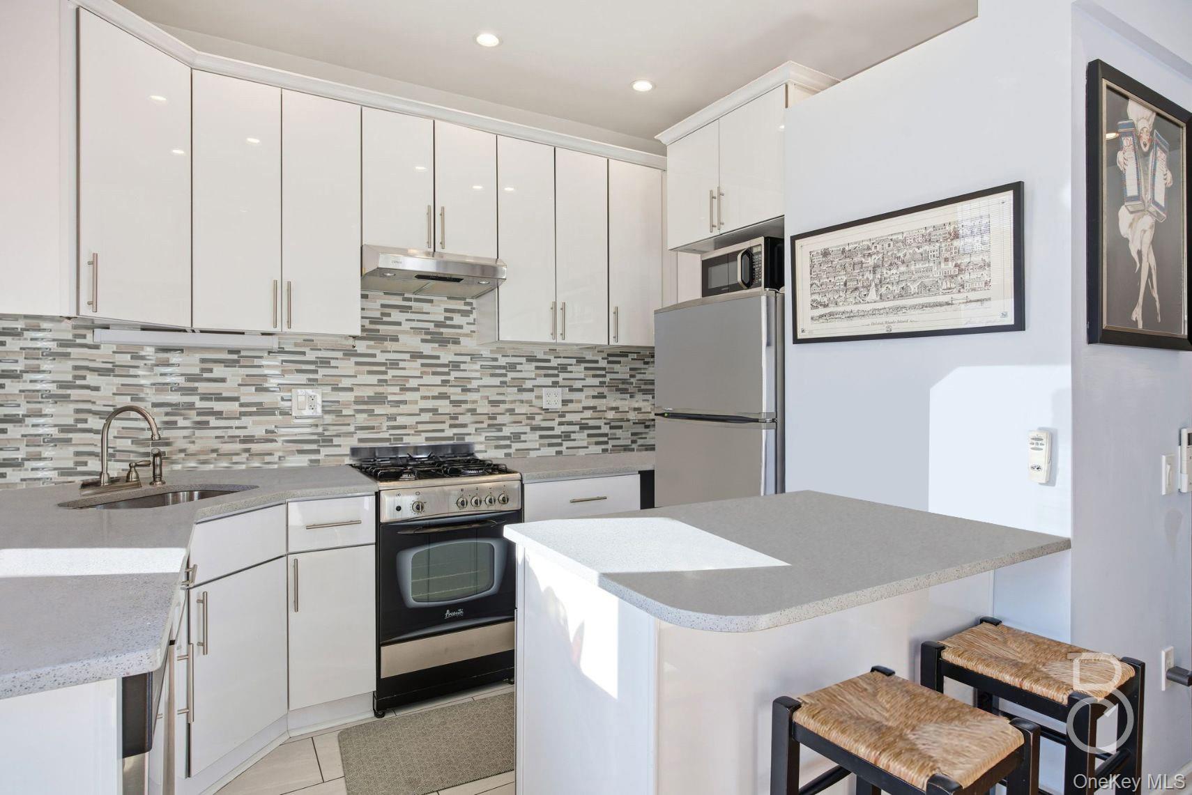 31-73 41st Street – For Sale photo 12