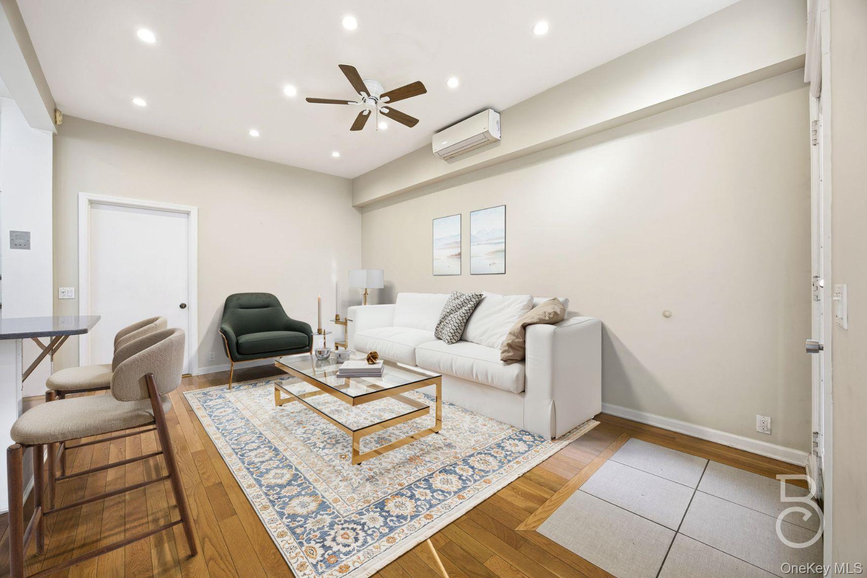 31-73 41st Street – For Sale photo 4