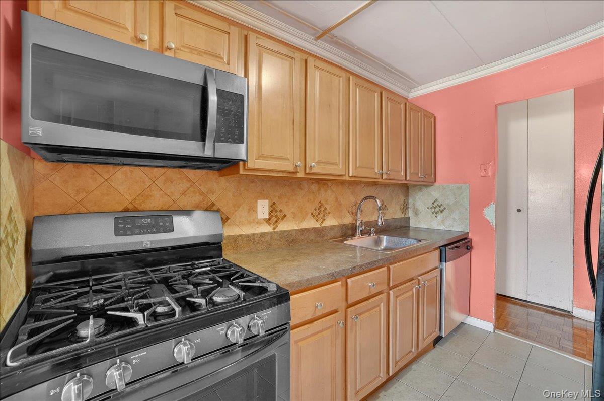 11 Park Avenue, Unit 3D photo 10