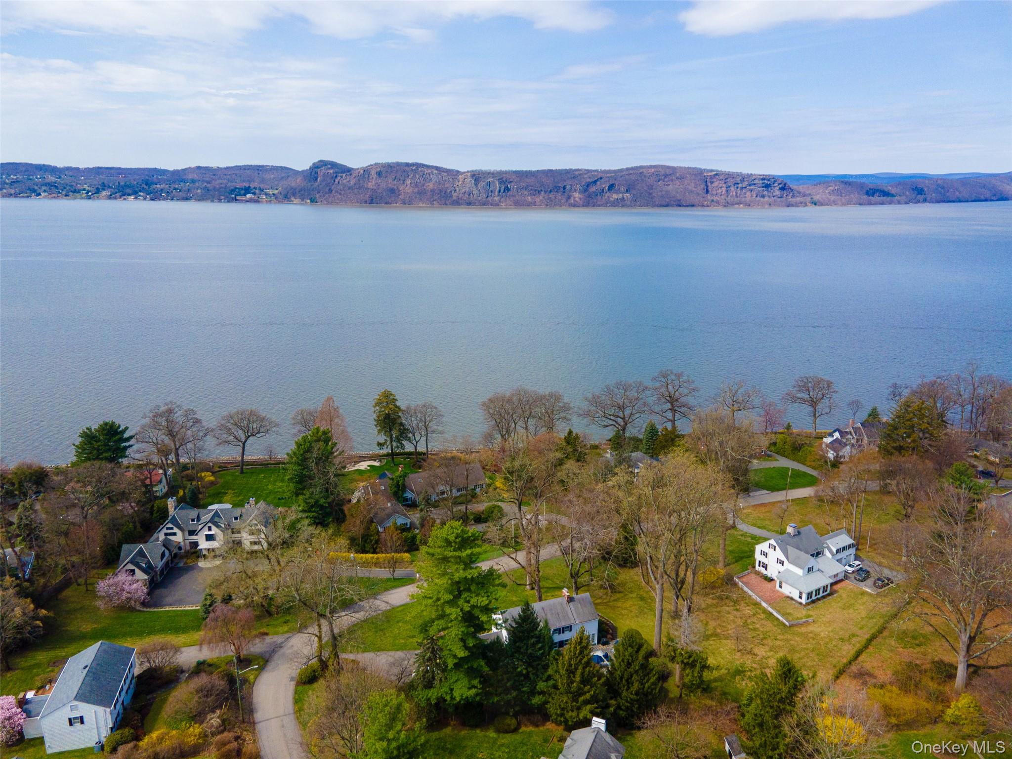 179 River Road – For Sale photo 29