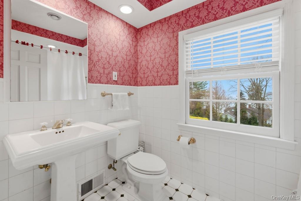 179 River Road – For Sale photo 22