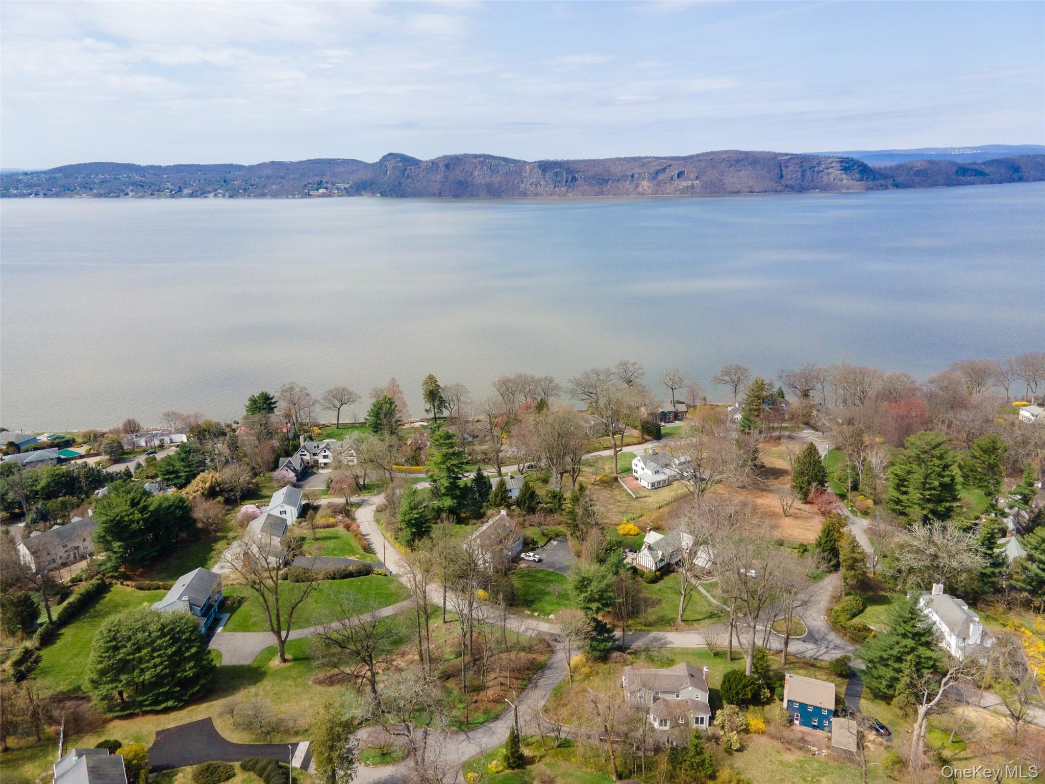 179 River Road – For Sale photo 33