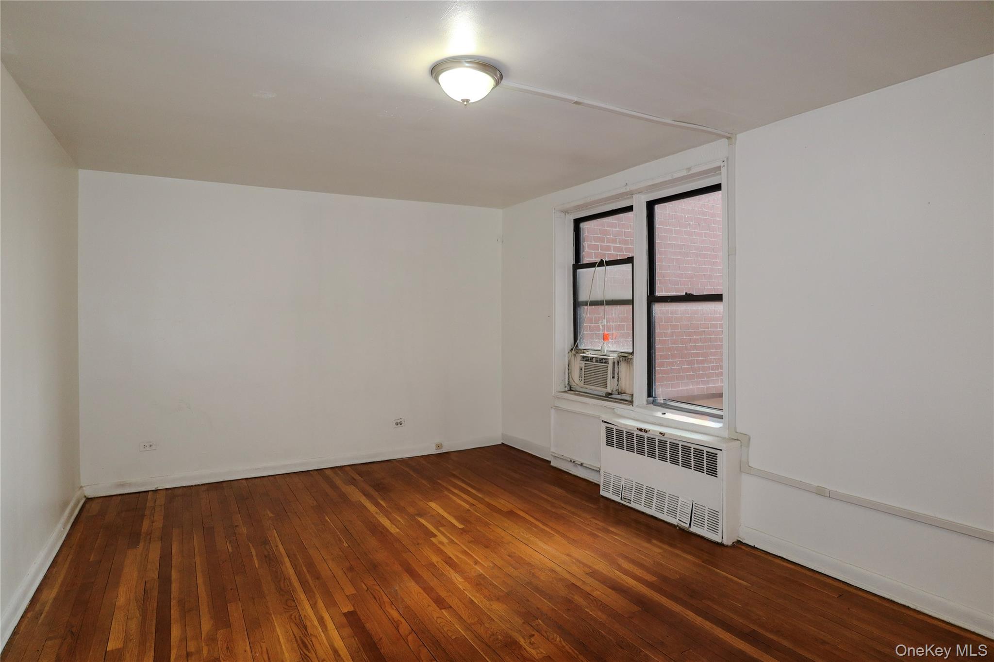 8720 175th Street, Unit 3J photo 4
