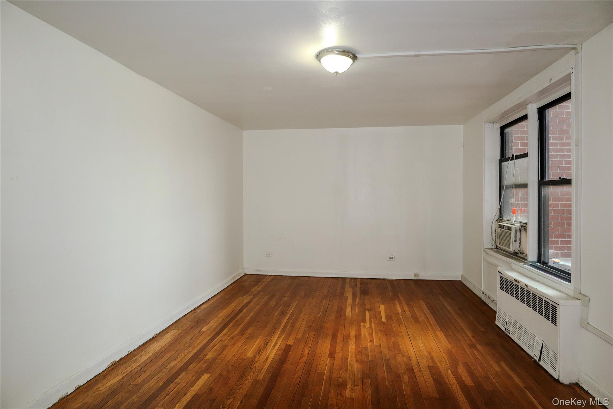 8720 175th Street, Unit 3J photo 3