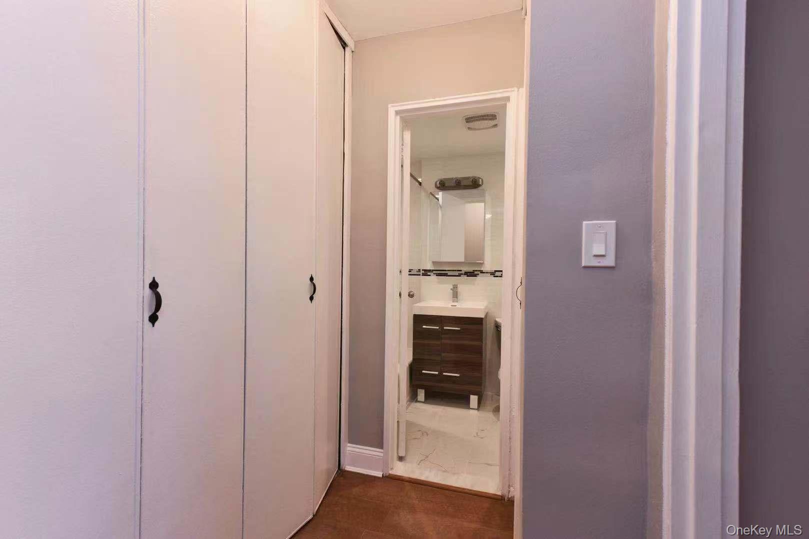 15272 Melbourne Avenue, Unit 2G photo 11