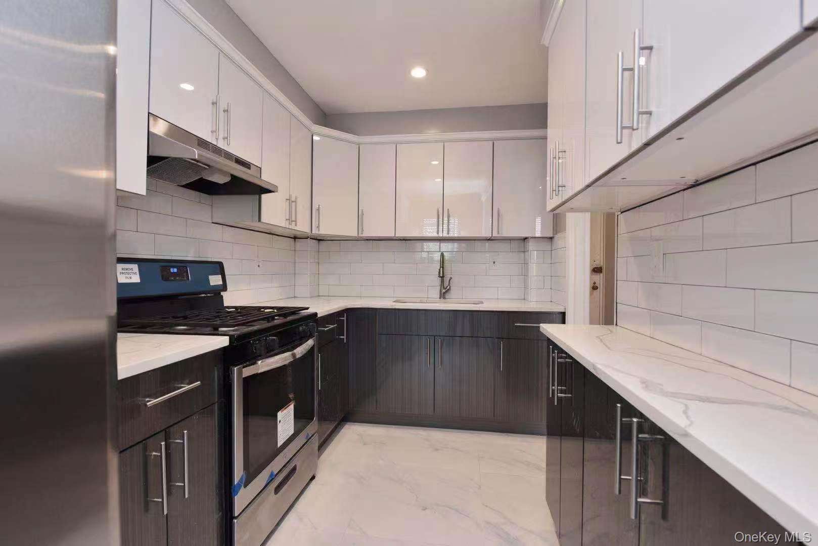 15272 Melbourne Avenue, Unit 2G photo 9