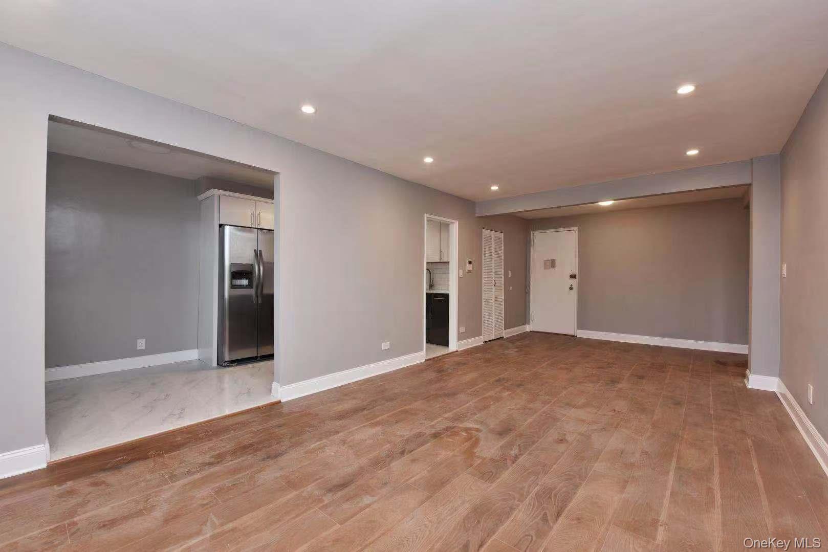 15272 Melbourne Avenue, Unit 2G photo 8