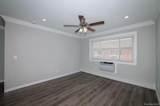 105 Lincoln Avenue, Unit M photo 4