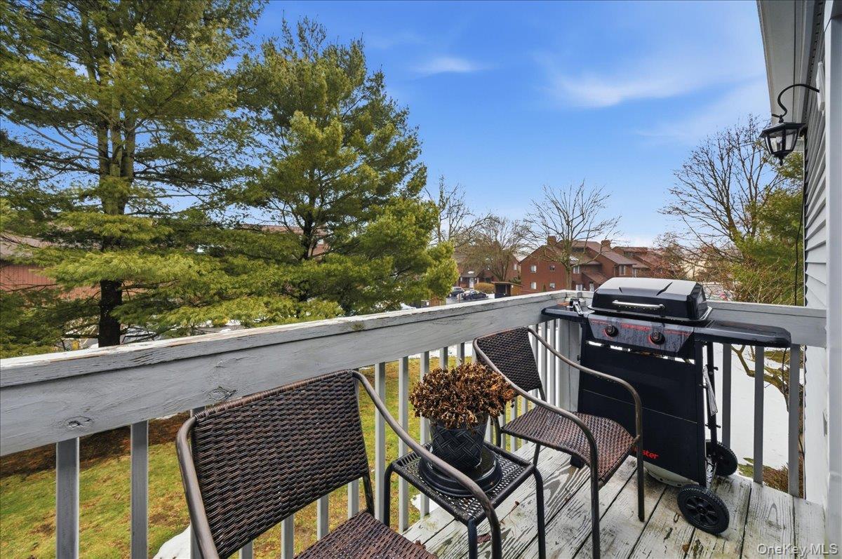 9 Country Place – For Sale photo 4