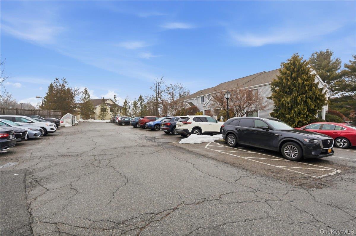 9 Country Place – For Sale