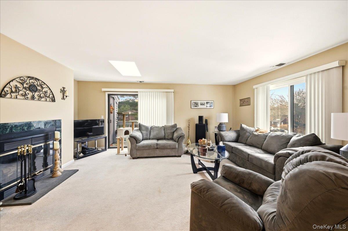 9 Country Place – For Sale photo 12