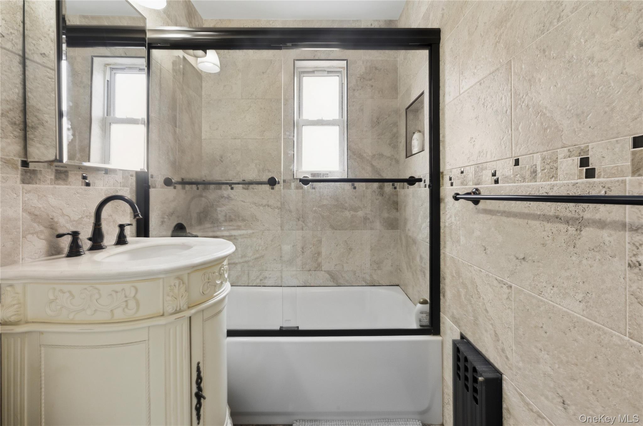 263-28 73rd Avenue, Unit 1st Fl photo 13