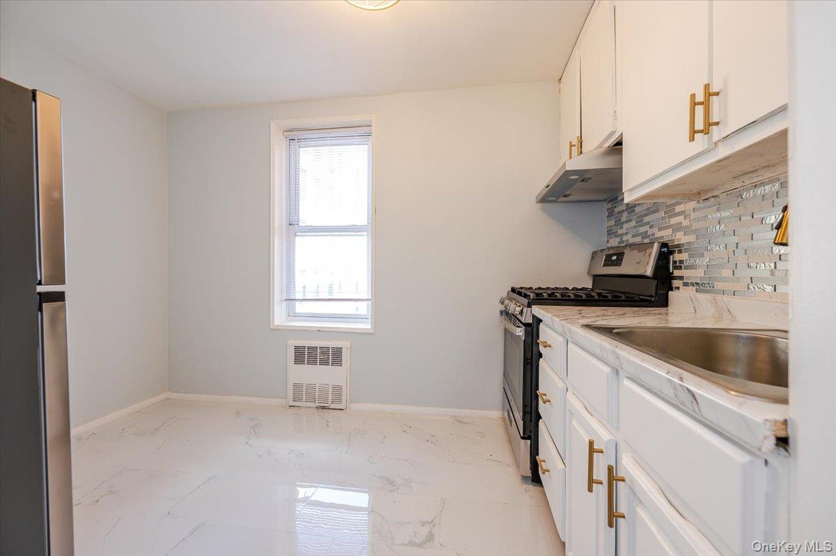 1332 Metropolitan Avenue, Unit 4K photo 12