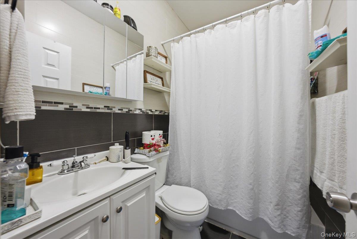 1268 Findlay Avenue – For Sale photo 7