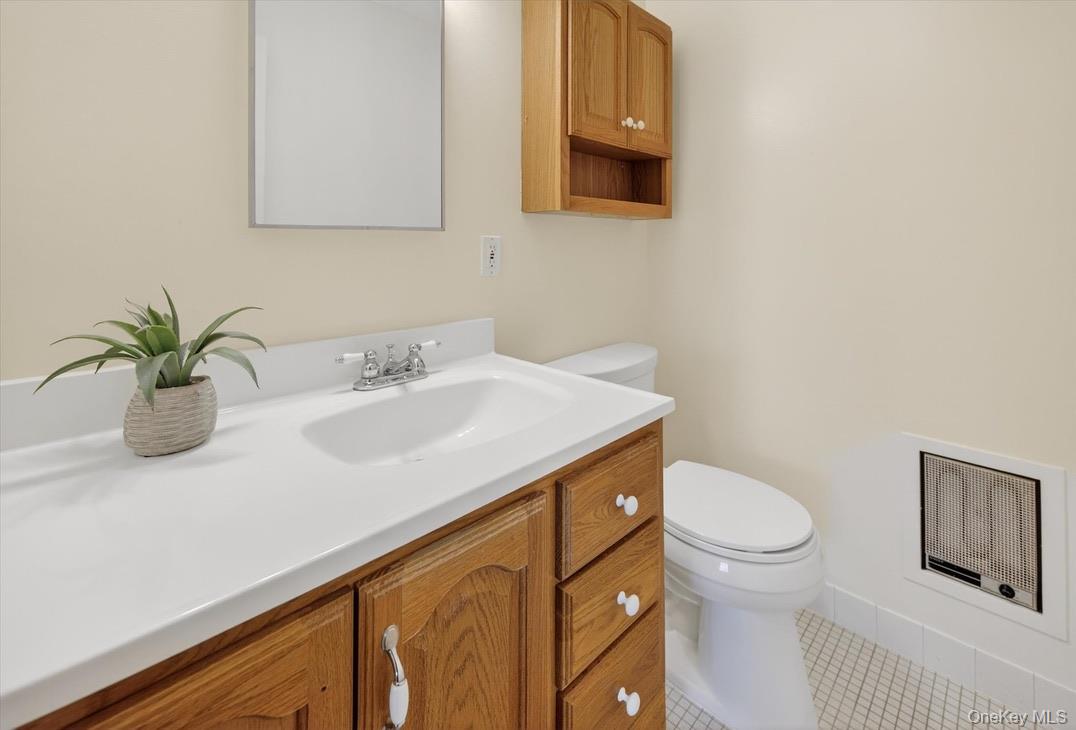 135 Sterling Street, Unit 135 photo 18