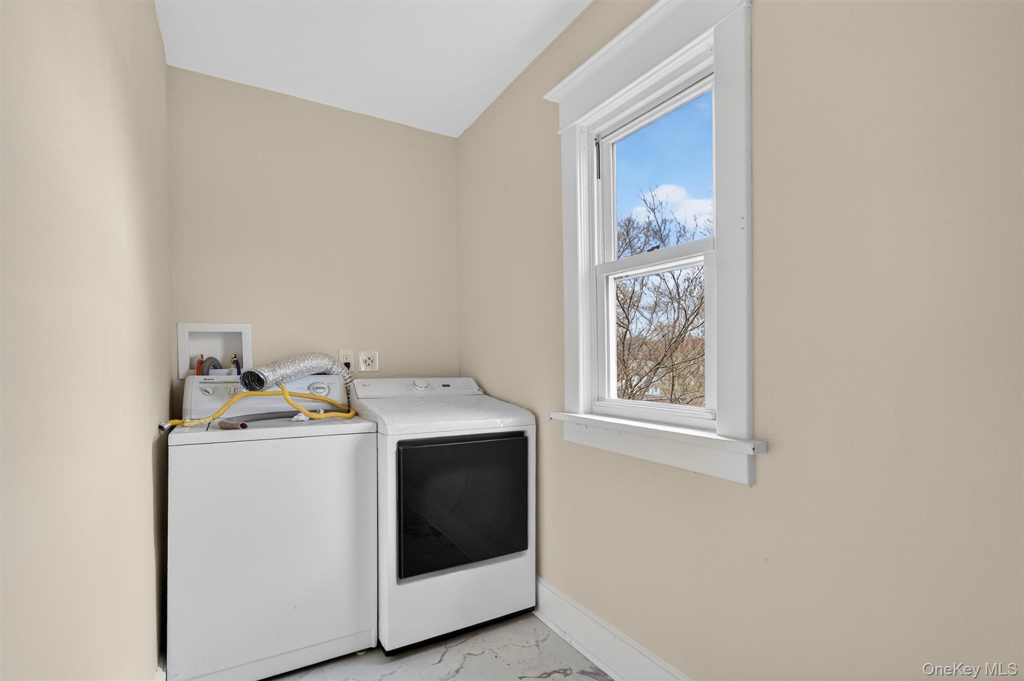 26 1/2 Ridge Street – For Sale photo 19