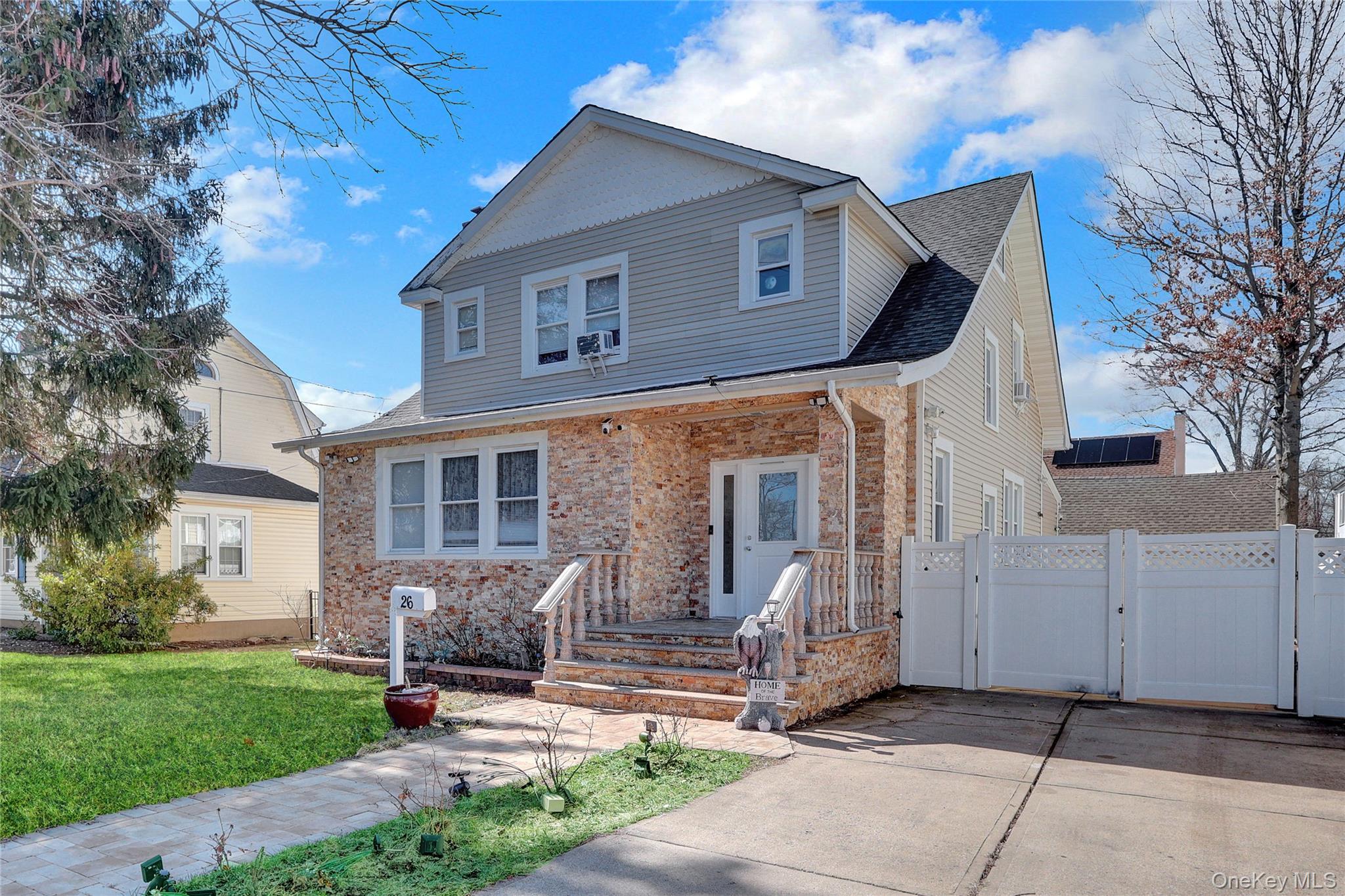 26 Hilbert Street – For Sale